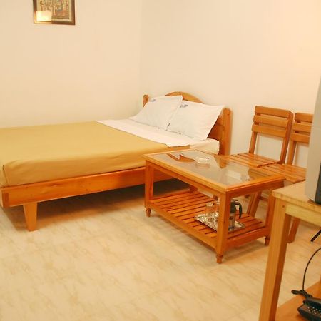 Hotel Periyar Meadows à Kumarakom Extérieur photo