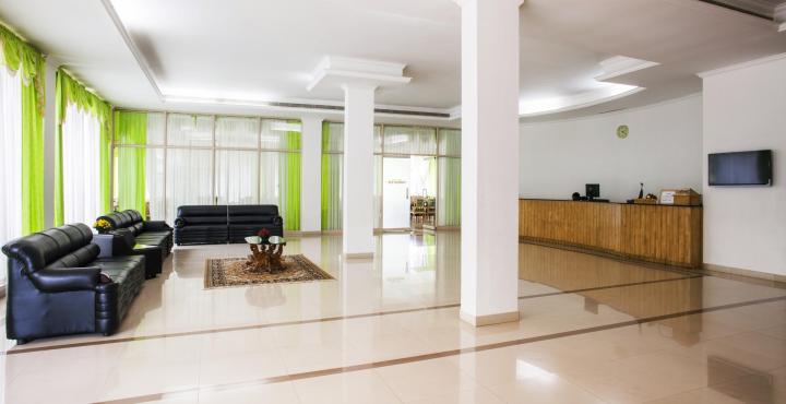 Hotel Periyar Meadows à Kumarakom Extérieur photo